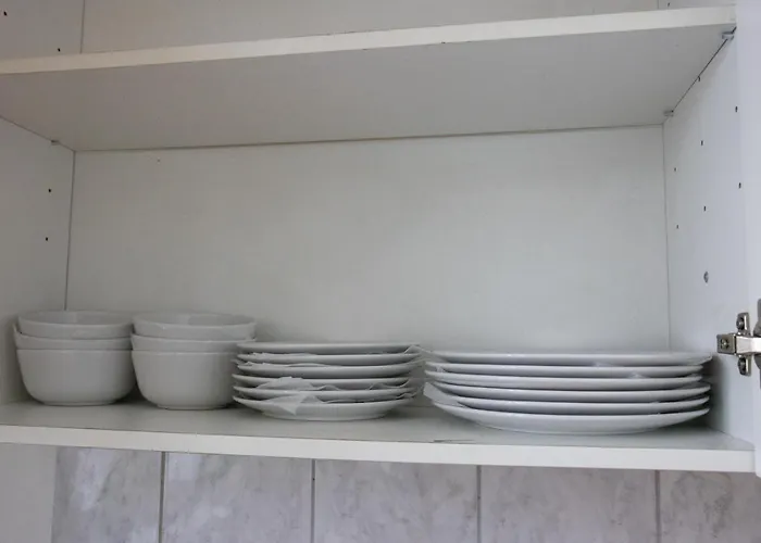 Apartment West Side Roses