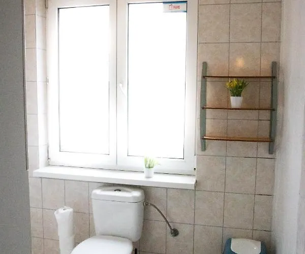 West Side Roses Apartment *